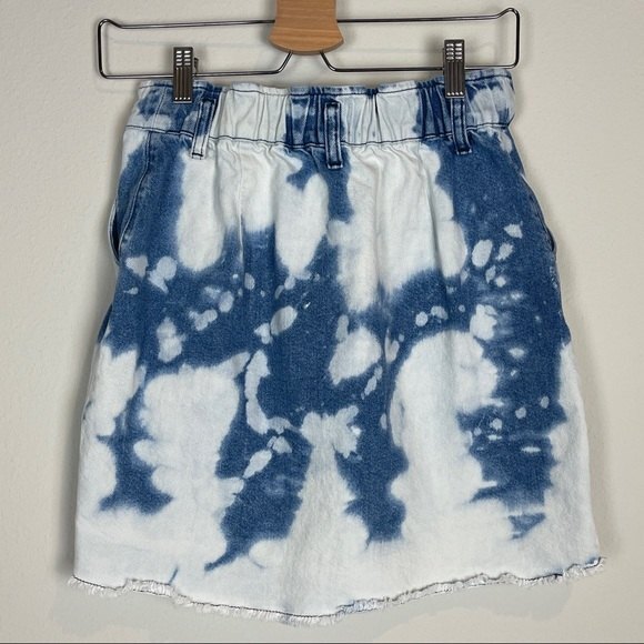 BDG Urban Outfitters Distressed Denim Mini Skirt S - Picture 4 of 6